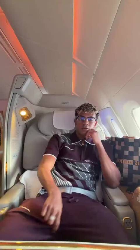 亚马尔去过圣诞假期