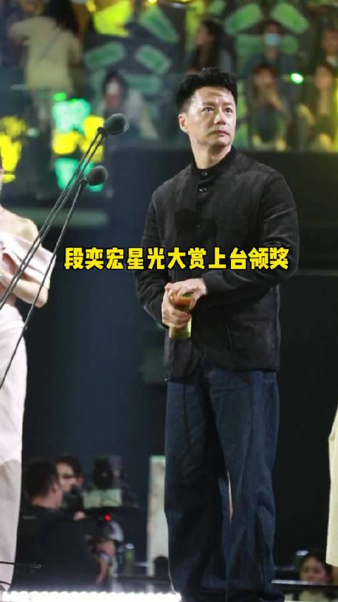 段奕宏凭扫毒风暴斩获年度影响力剧集演员