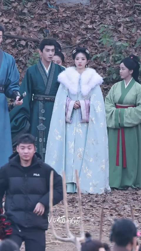 田曦薇嫁金钗路透，魏娆好漂亮啊