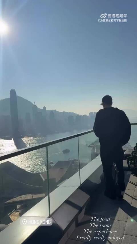 你赏风景如画， 我们看你比风景更佳， Kimpton