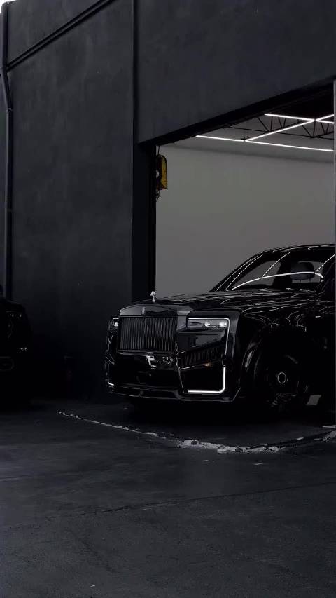 库里南气场压迫感太强了