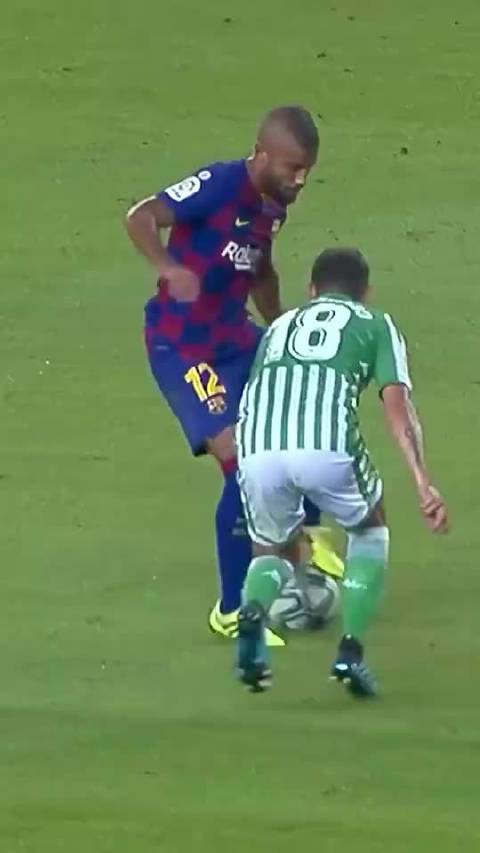 巴西94世界杯冠军马津霍两子均退役，拉菲尼亚32岁挂靴