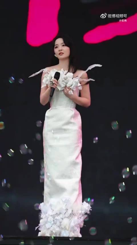 李莎旻子九年创作28首原创音乐