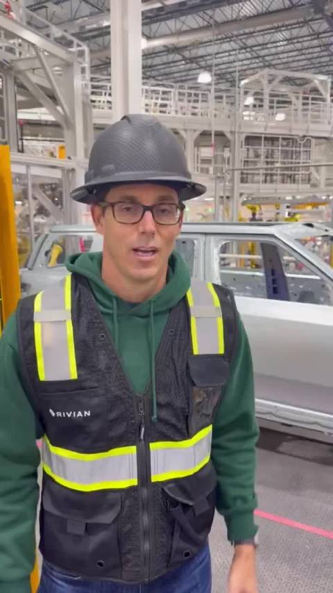 Rivian CEO效仿中国车企拍短视频宣传R2车型