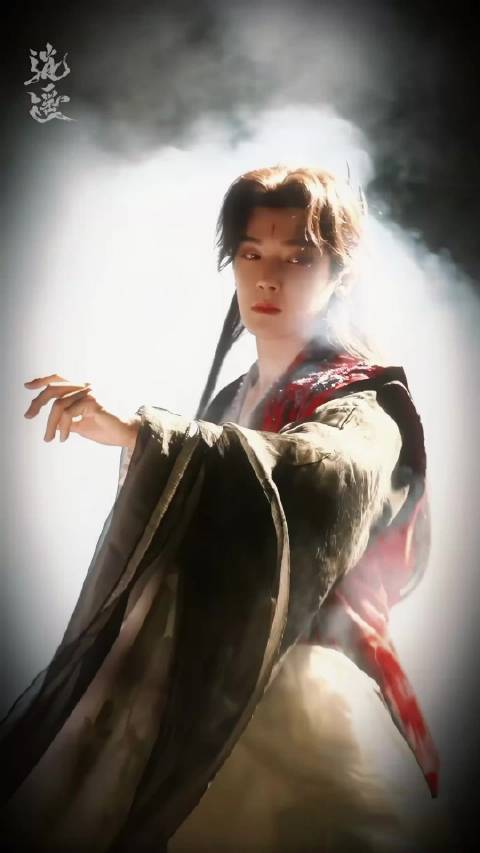 侯明昊《逍遥》预告释出，红烨君上造型引期待