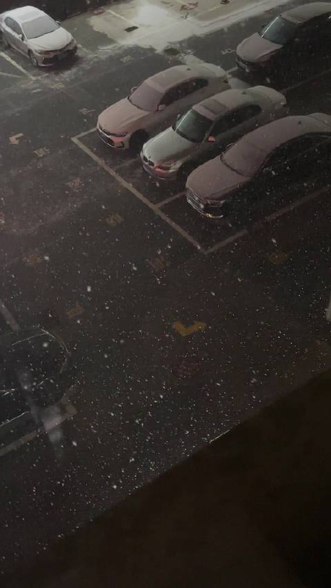 柯宇@周柯宇 北京下雪了