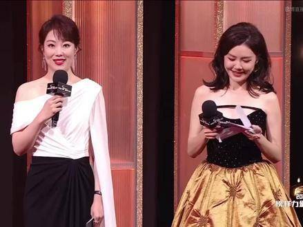 中国跳水梦之队获微博竞燃之夜年度榜样运动队