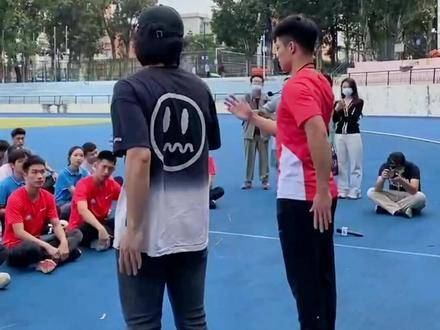 苏炳添亲授田径课，精彩瞬间不容错过！