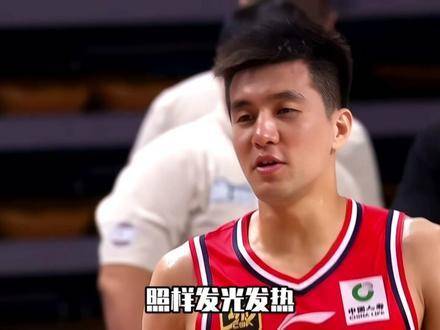 郭艾伦彻底爆发！强势回归狂揽32分5篮板7助攻，辽宁队此刻作何感想？