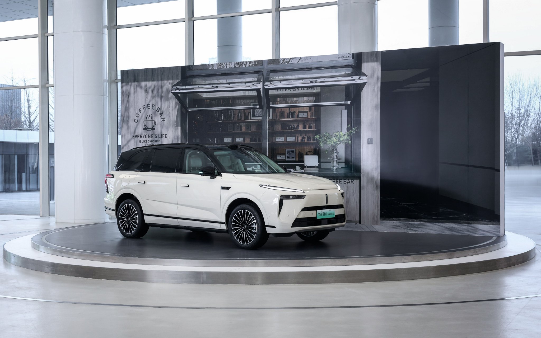 全新蓝山智能进阶版上市，长城魏建军再呼吁重视“零公里二手车”