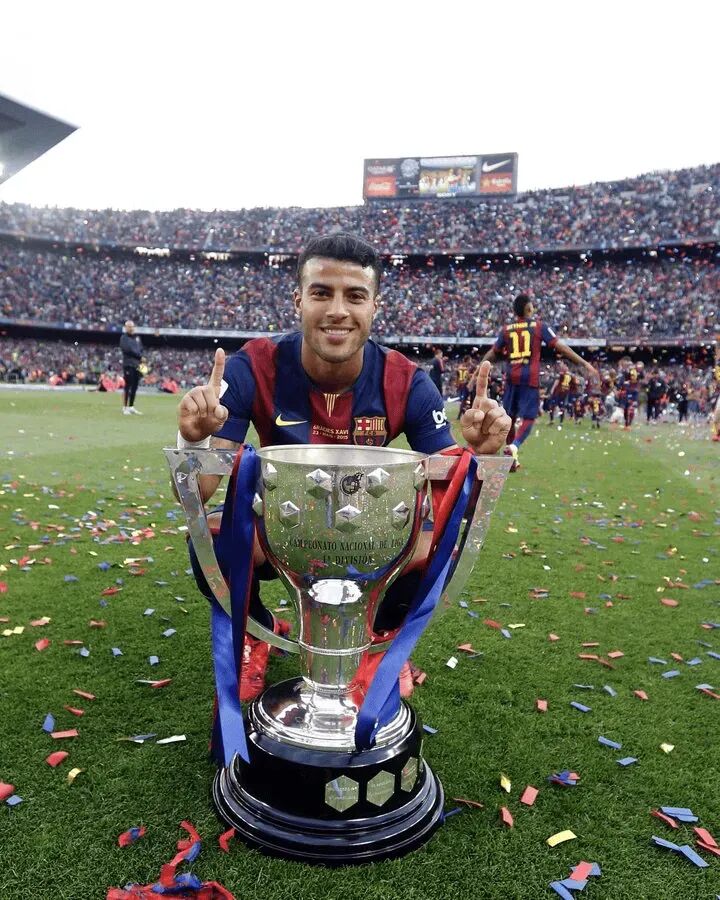 从拉玛西亚到伤痛终点：当巴萨三冠王成员因膝伤早逝，职业球员的身体管理将面临怎样的拷问？