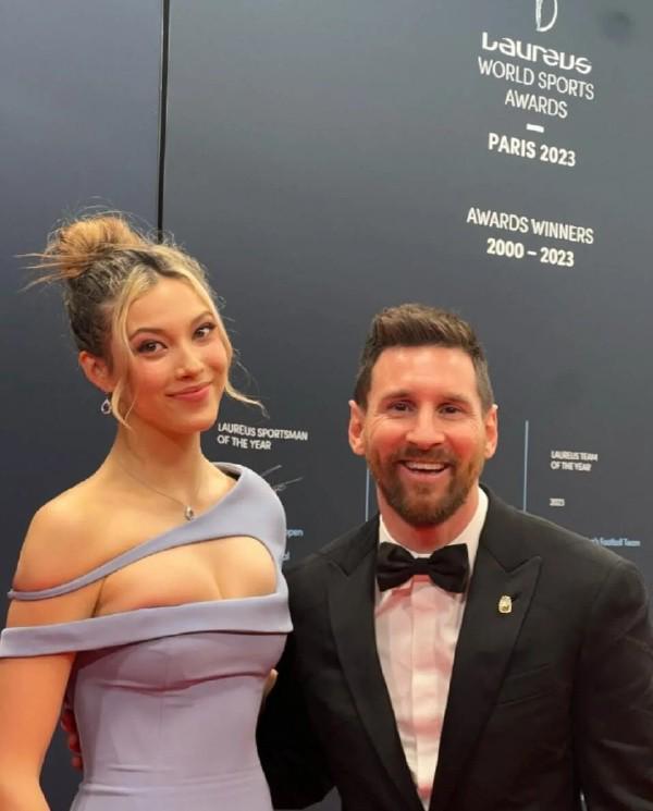 谷爱凌：和梅西一起领奖是很有代表性的时刻，我目前状态很好