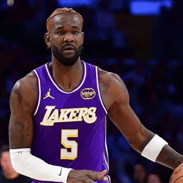 湖人记者：艾顿已从伤病名单中移除，预计明日将首发出战