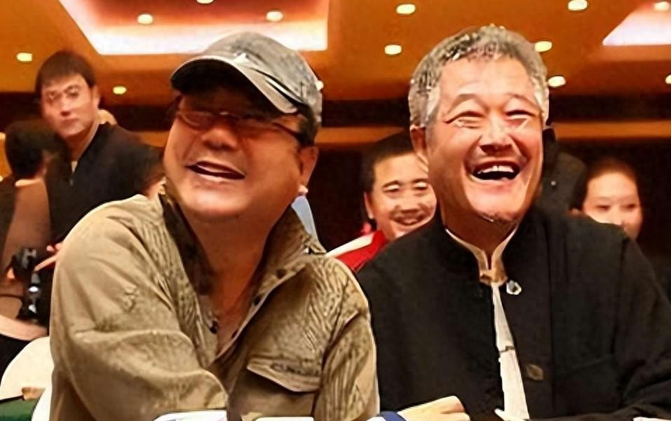 范伟没想到2026春晚仅剩俩月，老搭档赵本山因大鹏一句话口碑暴增