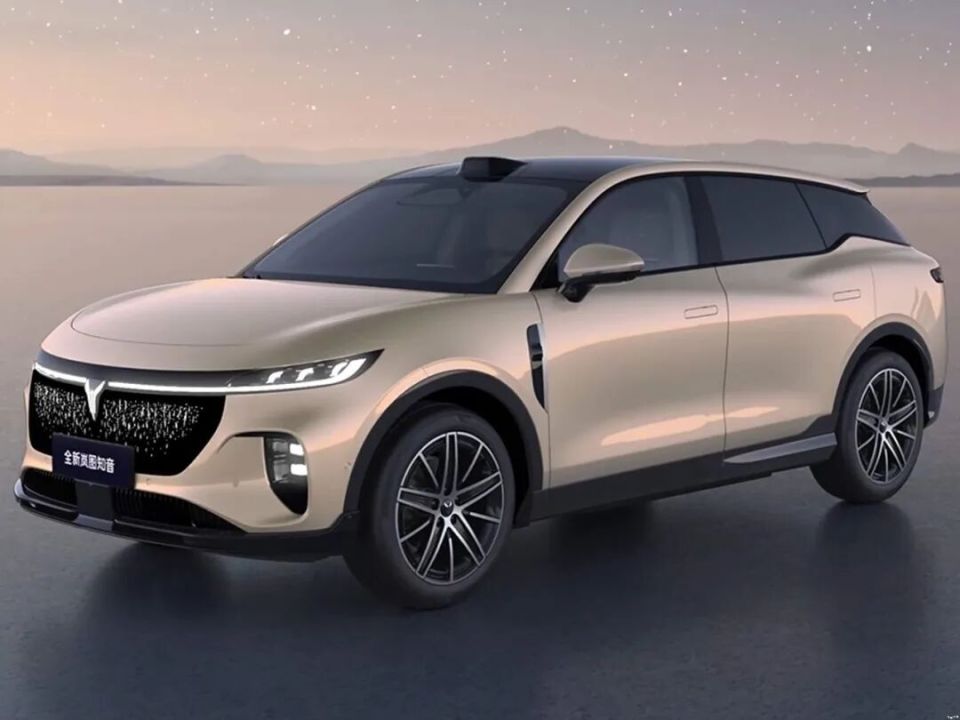 20万预算，选智能、家庭还是操控？4款新能源SUV的实用指南