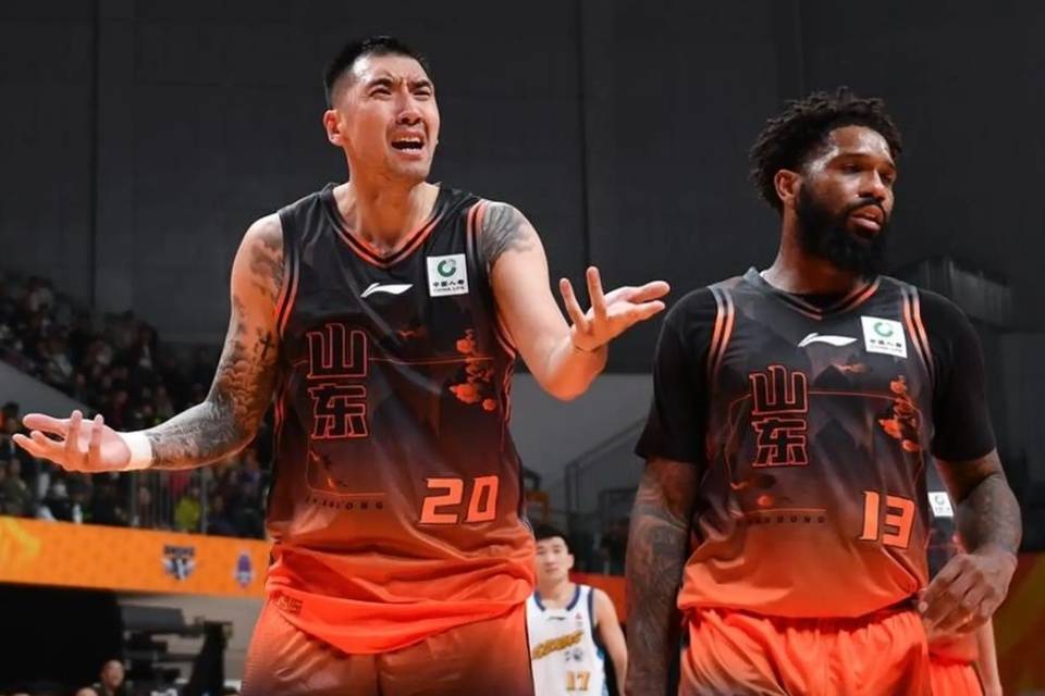 广东男篮六连胜在望，高诗岩的‘体系’与杜锋的‘用人哲学’将如何左右CBA格局？