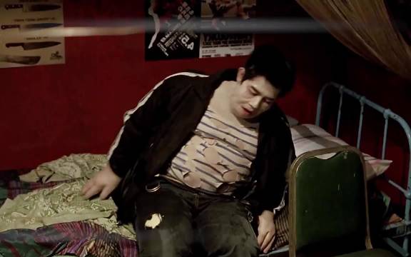 “一根竹签轻松拿捏劫匪”