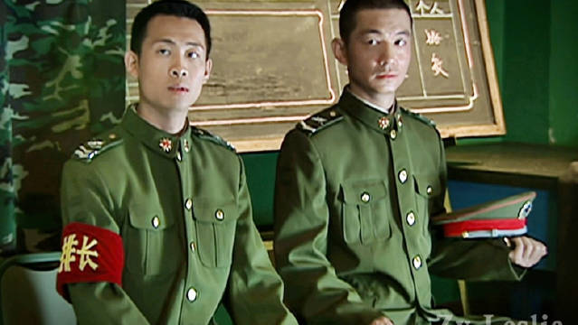 史今班长笑容没有消失，只是转移到我的脸上了