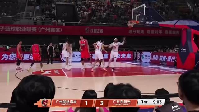 徐杰的三分稳得离谱啊，有没有徐杰，广东完全两支球队！