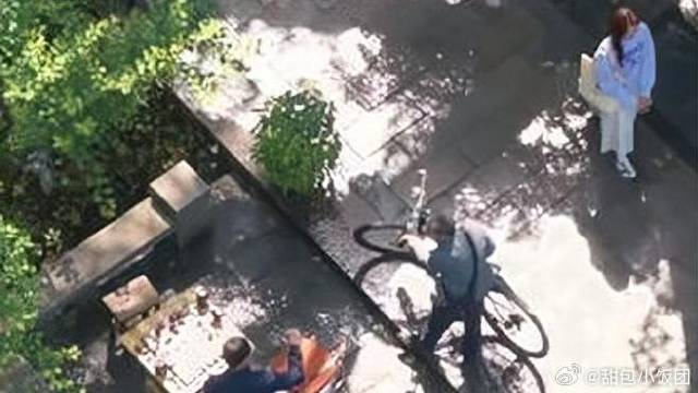 「爱你」有这样的男朋友，你会忍受吗张凌赫