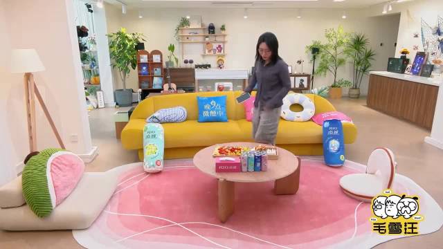 毛不易甄嬛十级观众！给李雪琴解说夏冬春被赐一丈红原因