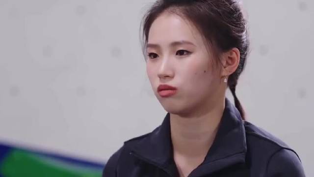 陈芋汐寄语2025年自己：战胜困难获荣誉，仍要倾听内心