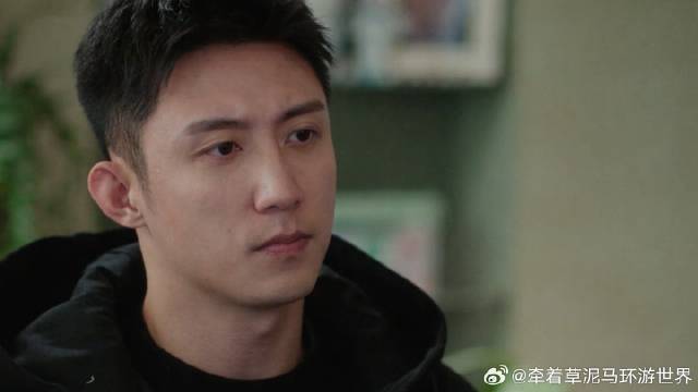 刑警队长调查凶杀案，没想到嫌疑最大的人竟是女友