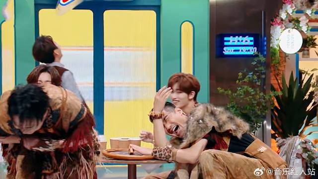 张栋梁这是什么操作？看完他的反应，胡兵笑的肚子疼！