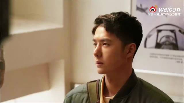 王一博主演《长空之王》诠释试飞员使命