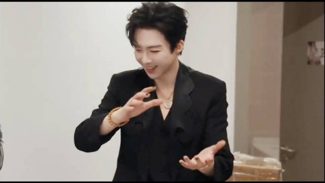 丹东舞王哈哈哈