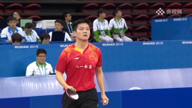 回顾军运会的樊振东