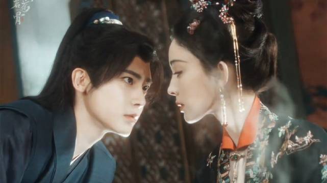 侯明昊娜扎代言玉茗茶骨新广告