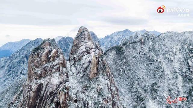 九华山雪后如仙境，丁禹兮歌声伴冬景