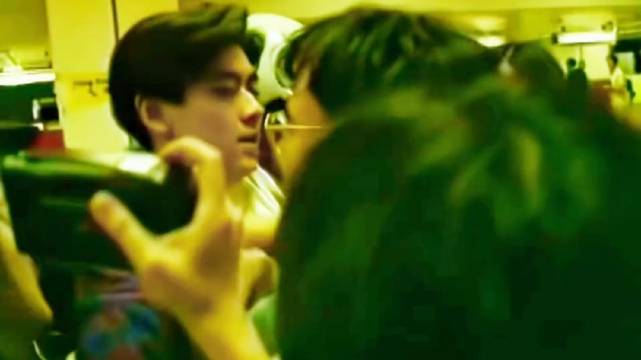 那个年代的追星｜是真的会哭到下跪啊