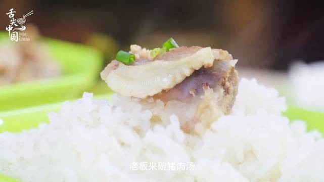 在合肥，有人靠着一碗被嫌弃的猪头火了整整40余年