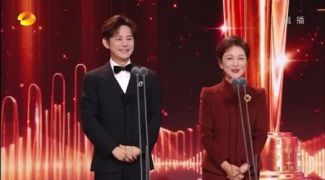 何炅：我身边是海霞