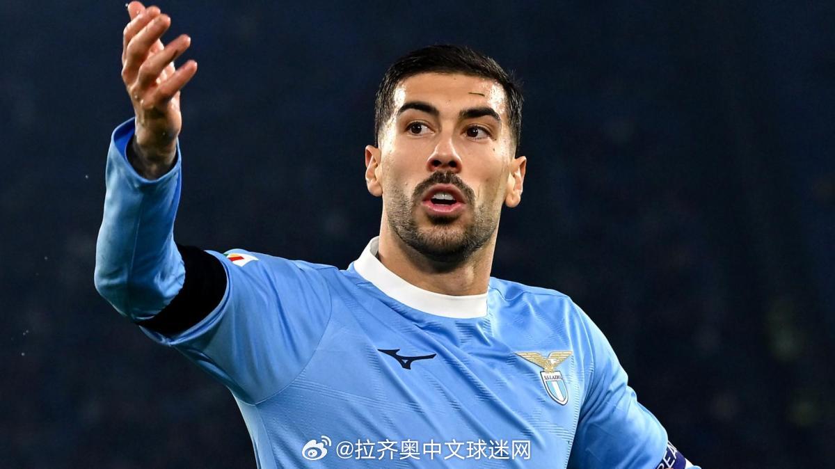 拉齐奥队长扎卡尼专访：团结精神助球队走出困境