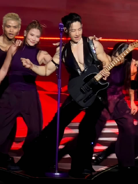 此男一直在我首页摇