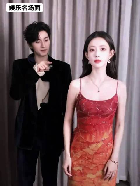 真的假的？ 你是说孟姐跳的抖肩舞是小林指导的？