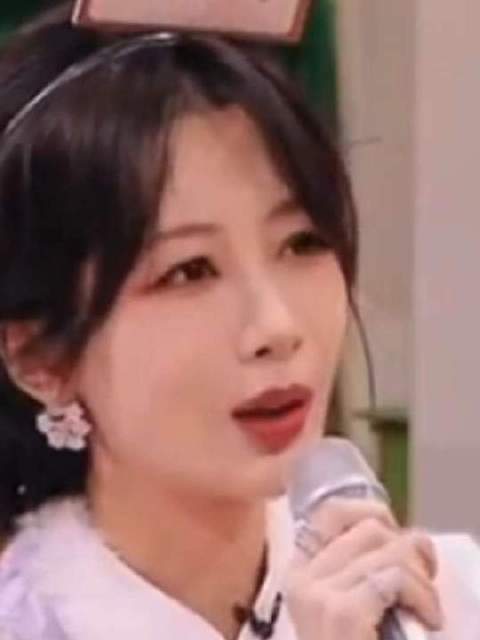 杨紫魏哲鸣高瀚宇《你好星期六》默契互动引欢笑