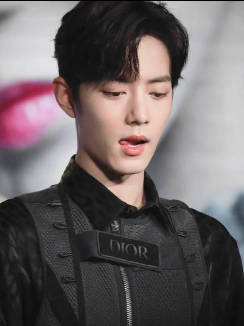 啊啊啊不行了，一大早又萌翻了，爱薯你这个小习惯了…太美好留存