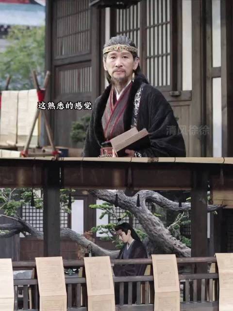 成毅跨年热梗制造机引爆邪门CP话题