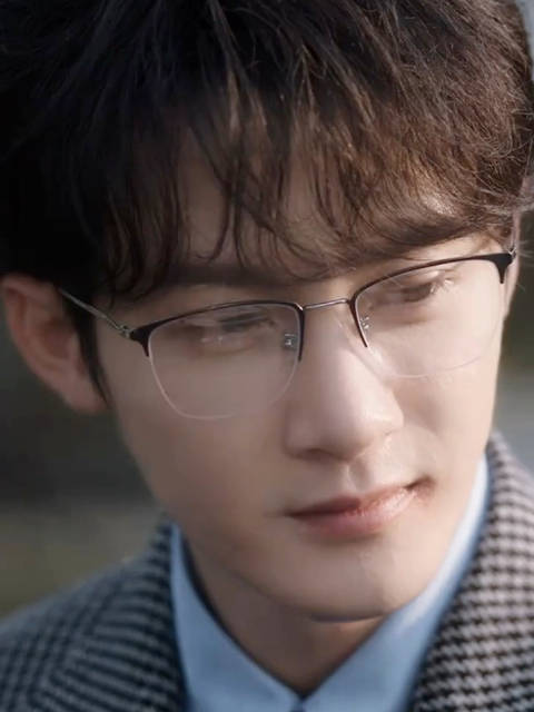 檀健次新剧眼神戏引热议,深情演绎获赞