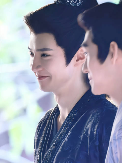 陈哲远梦花廷 ‍陈哲远汤乾自 天不老，情难绝，心似双丝网，中有千千结