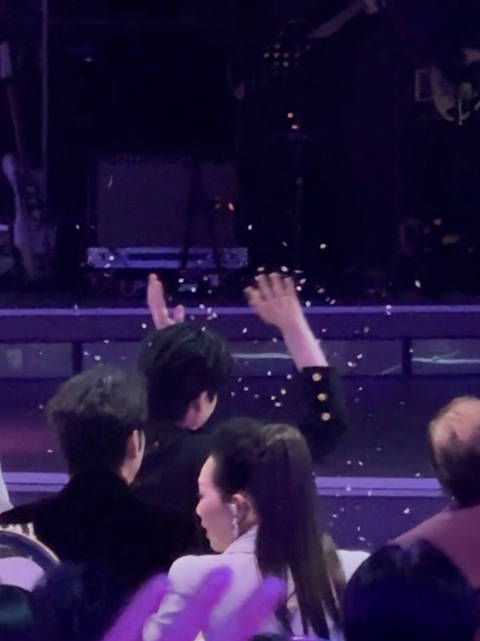 这一晚上录节目录的好开心