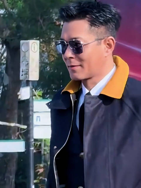 古天乐携寻秦记主创亮相昂坪粉丝见面会