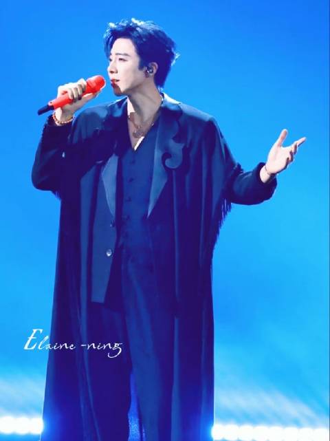 刘宇宁腾讯视频星光大赏献唱《星辰与共》