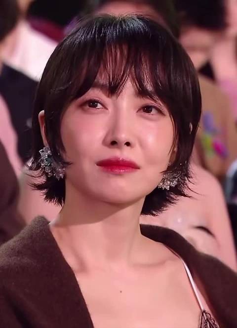 太好看了吧，短发的宋茜太美了