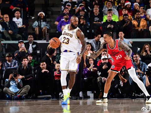 湖人送快船温暖跌西部第4！詹姆斯难救主 东契奇等四主力全伤太惨