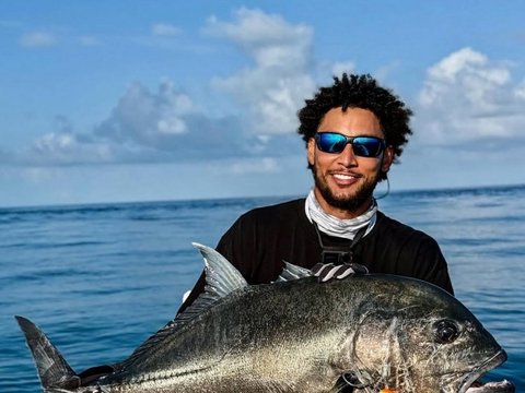 NBA历史赚钱最成功之人：成名前狂赚2亿，如今转行做喜欢的事业